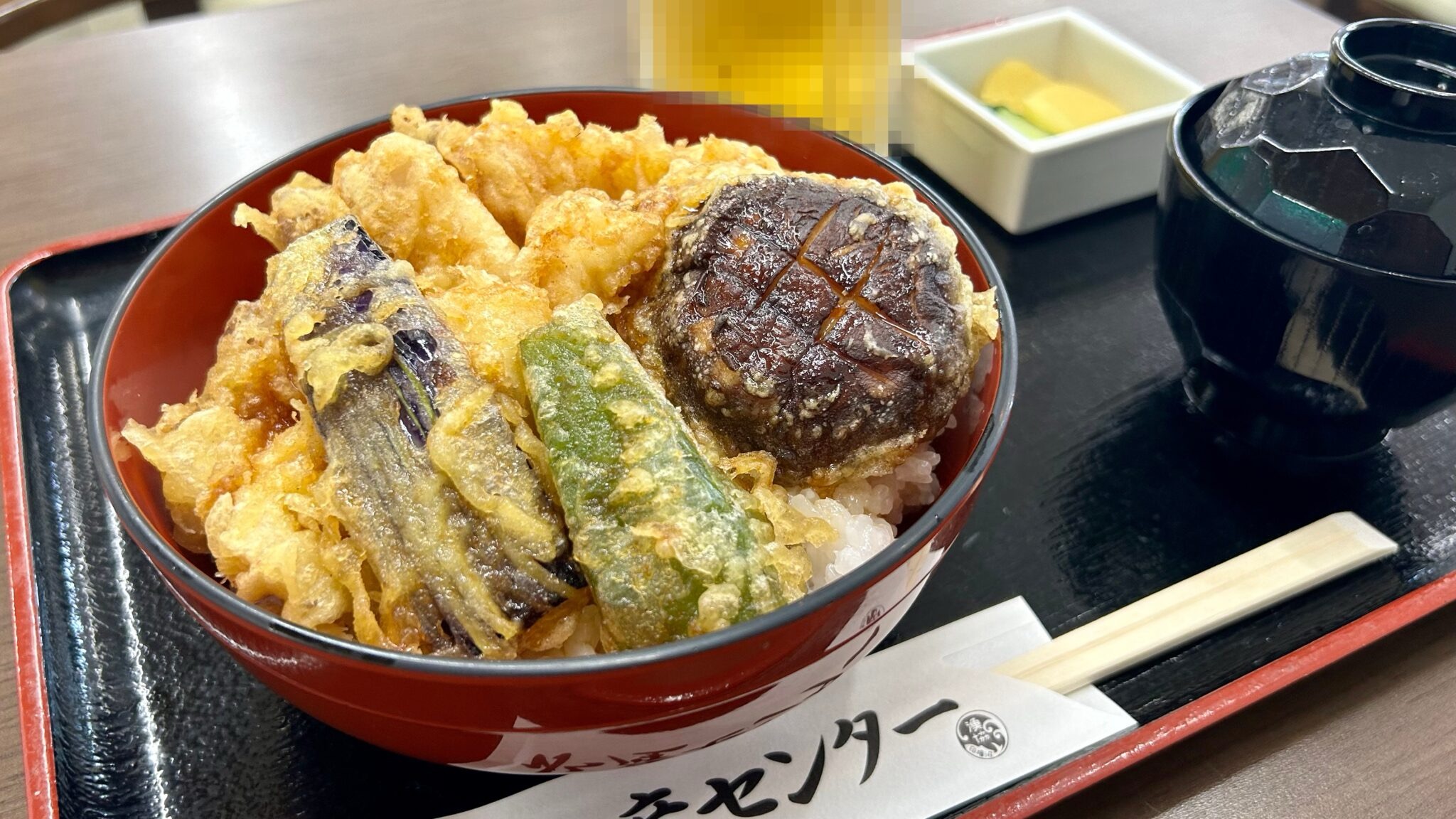 印旛沼漁協水産センターのナマズ天丼