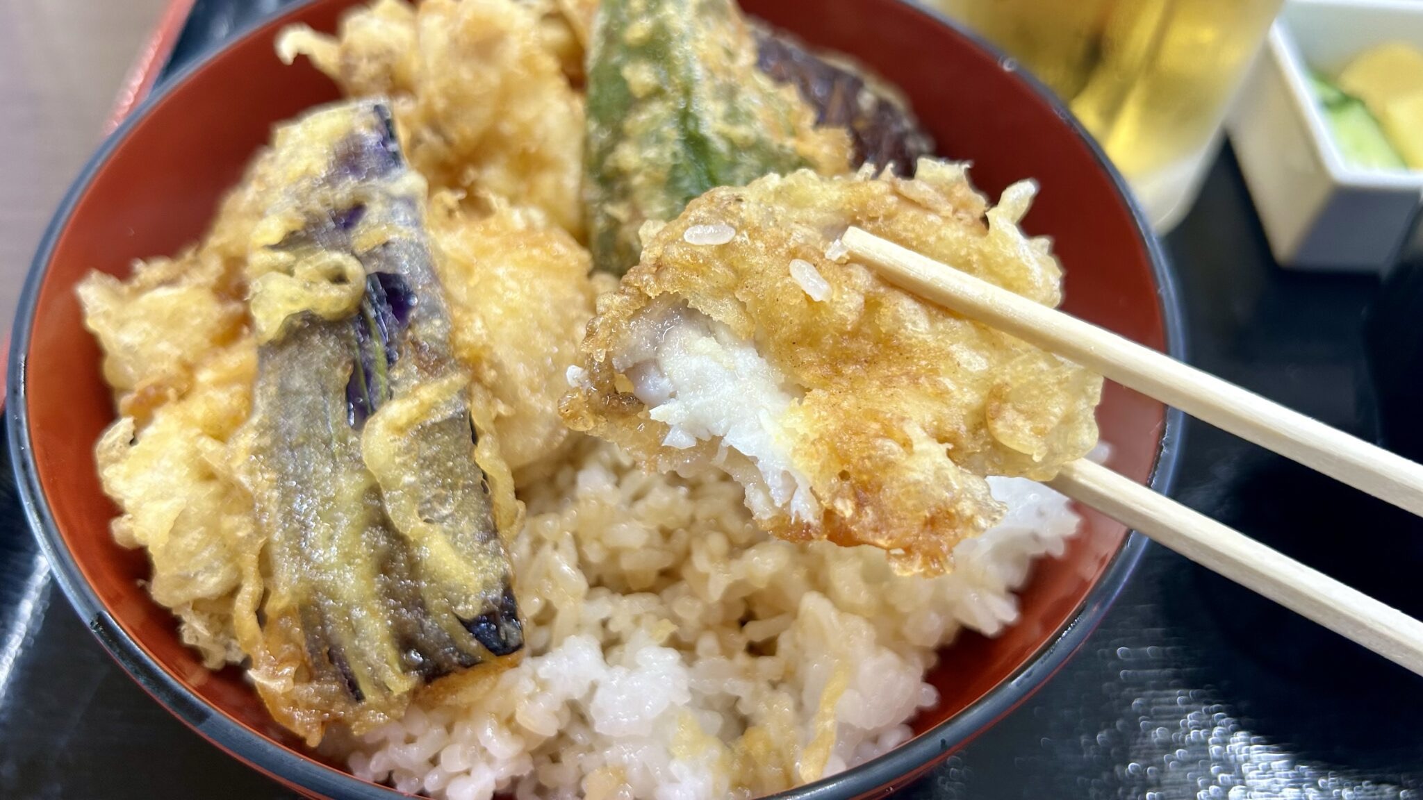 印旛沼漁協水産センターのナマズ天丼